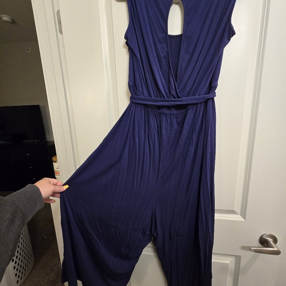 Torrid Crop Jumpsuit - Picture 8 of 10